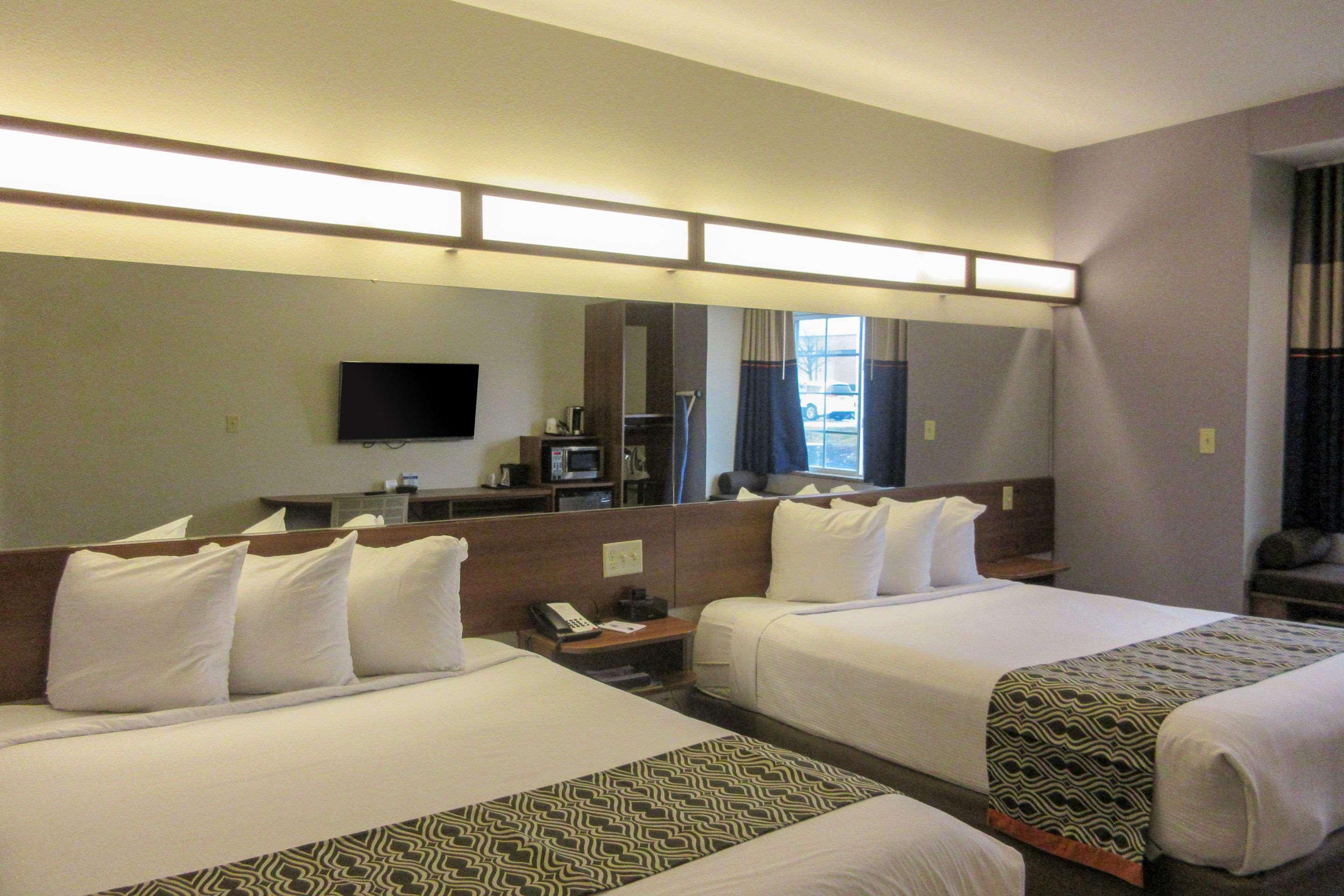Quality Inn & Suites Caldwell I-77 Ngoại thất bức ảnh