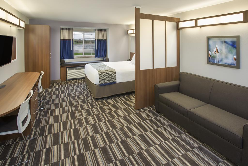 Quality Inn & Suites Caldwell I-77 Ngoại thất bức ảnh