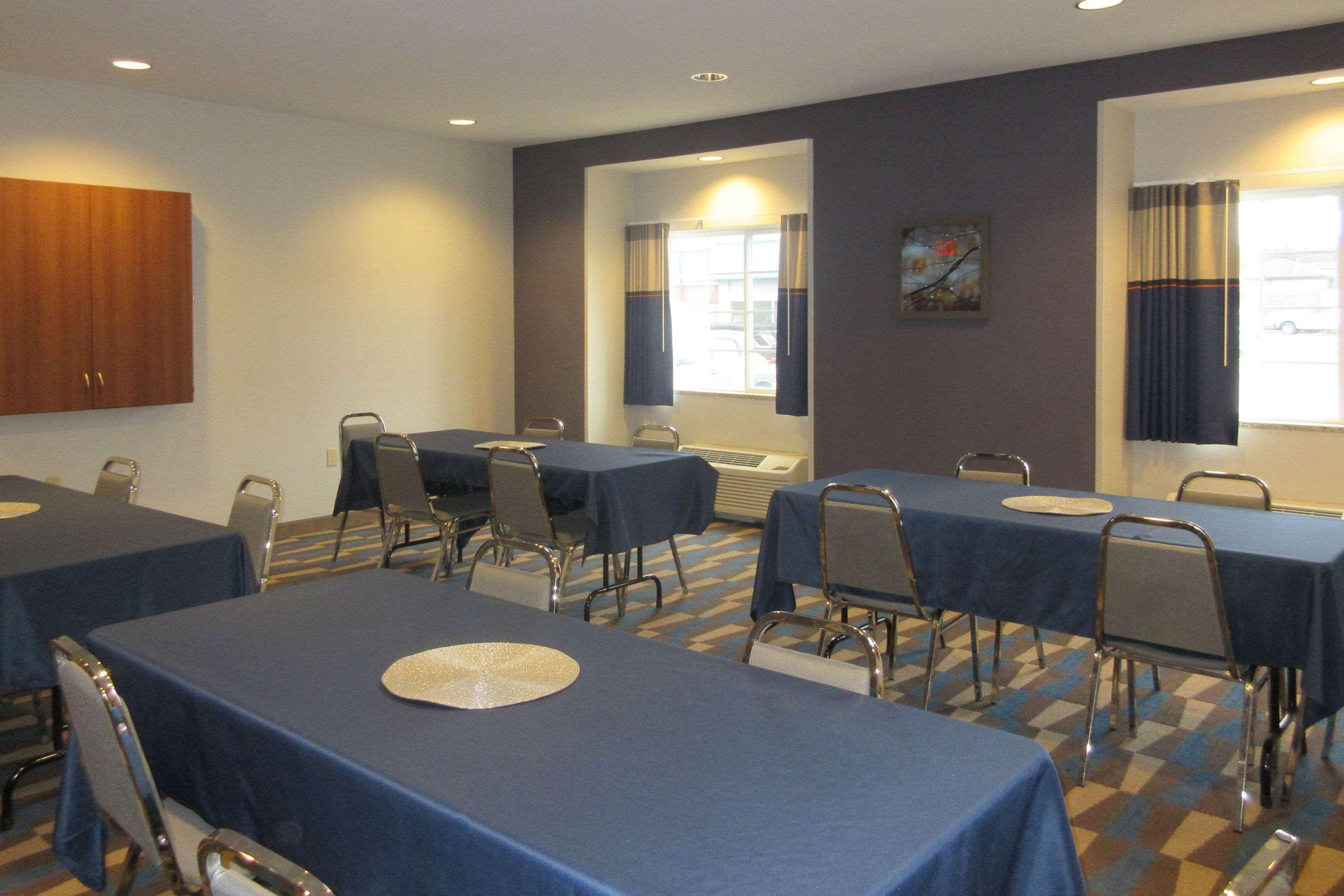 Quality Inn & Suites Caldwell I-77 Ngoại thất bức ảnh